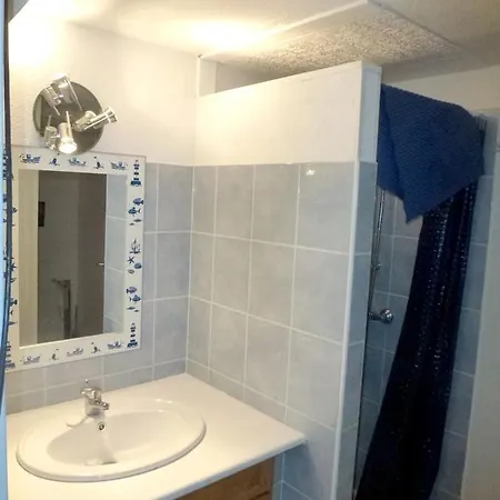 House With 3 Bedrooms In With Enclosed Garden And Wifi Hébergement de vacances Agde